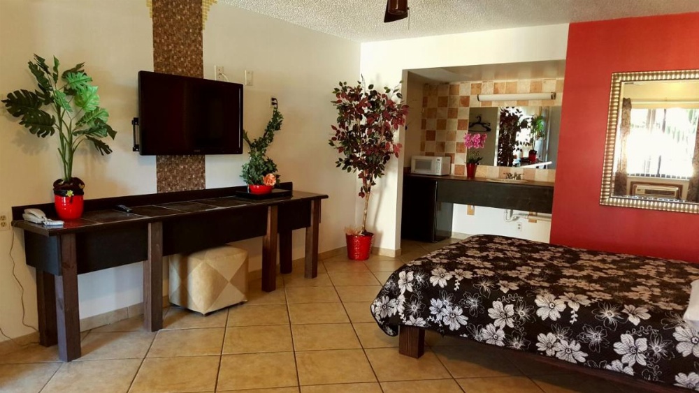 Lago Motor Inn Image 6